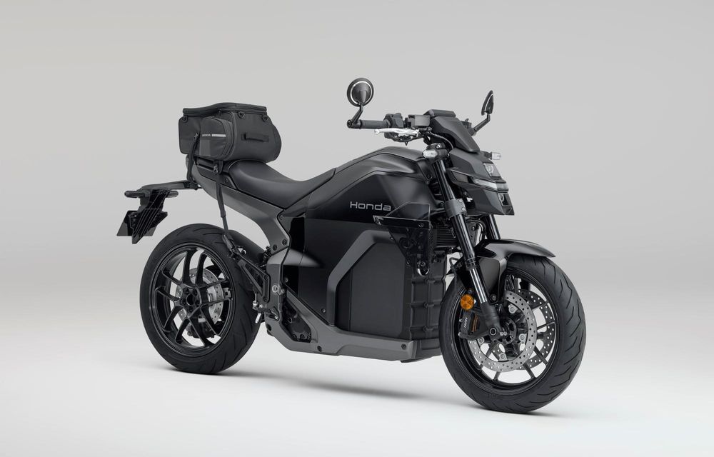 Honda lansează prima sa motocicletă electrică în Europa: start de la 14.800 euro - Poza 46 Honda lansează prima sa motocicletă electrică în Europa: start de la 14.800 euro - Poza 46