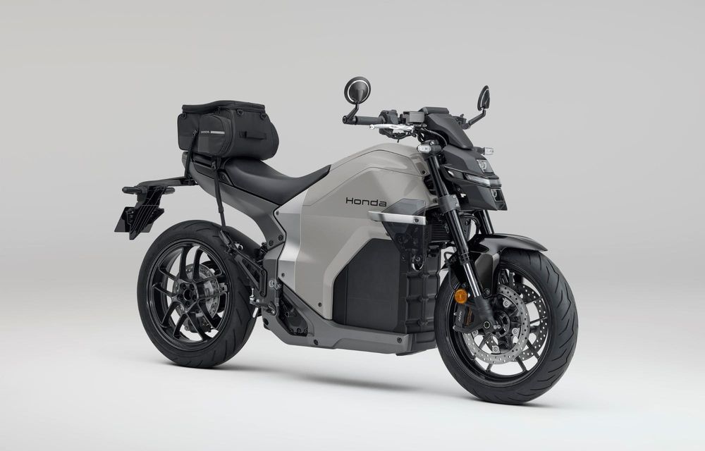 Honda lansează prima sa motocicletă electrică în Europa: start de la 14.800 euro - Poza 48 Honda lansează prima sa motocicletă electrică în Europa: start de la 14.800 euro - Poza 48