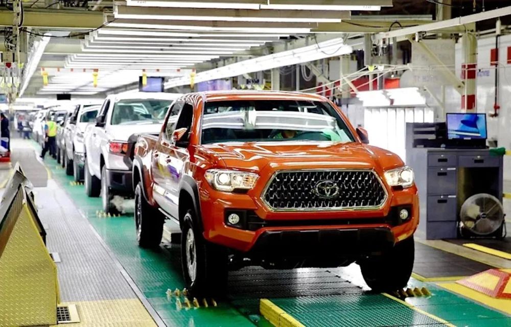 Toyota investește 3.6 miliarde de dolari într-o nouă uzină din SUA - Poza 2 Toyota investește 3.6 miliarde de dolari într-o nouă uzină din SUA - Poza 2
