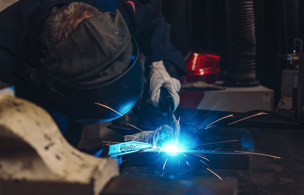 McLaren a reconstruit primul său model de stradă din istorie - Poza 13 McLaren a reconstruit primul său model de stradă din istorie - Poza 13