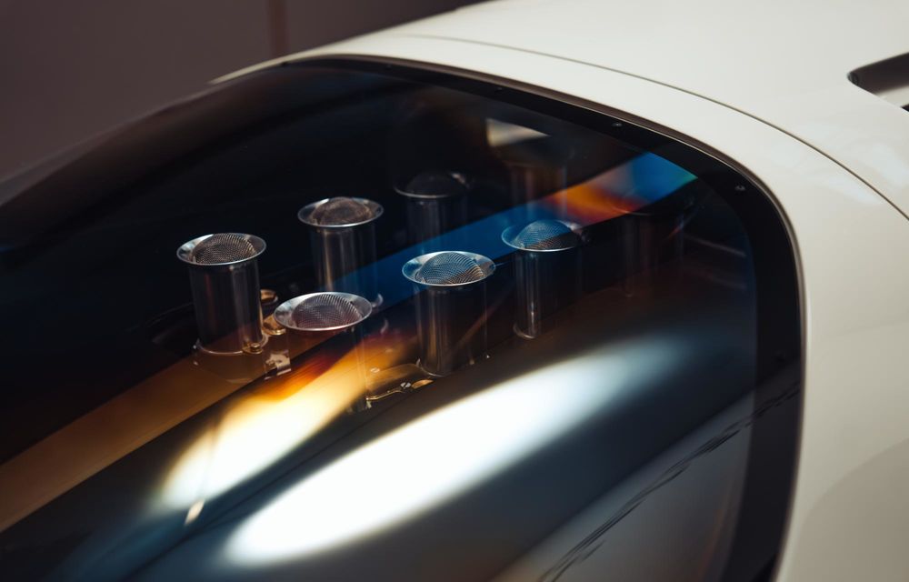 McLaren a reconstruit primul său model de stradă din istorie - Poza 26 McLaren a reconstruit primul său model de stradă din istorie - Poza 26