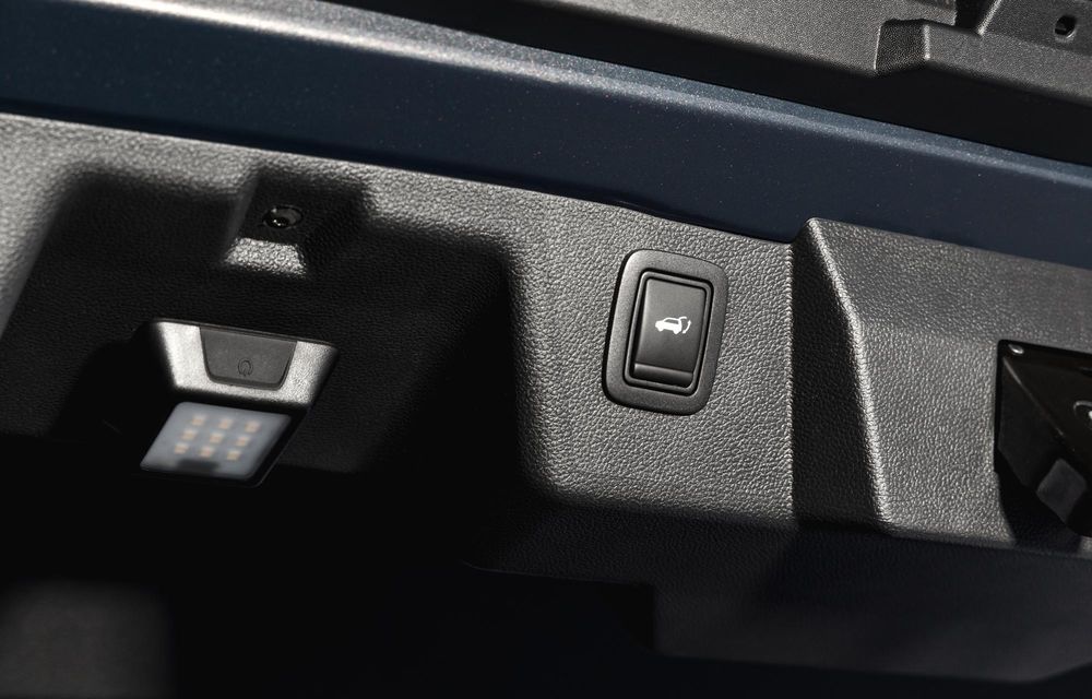 PREMIERĂ: Am văzut pe viu noua Dacia Striker. 5 lucruri esențiale+VIDEO - Poza 24 PREMIERĂ: Am văzut pe viu noua Dacia Striker. 5 lucruri esențiale+VIDEO - Poza 24