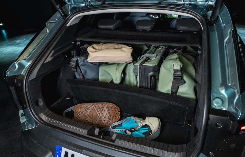 PREMIERĂ: Am văzut pe viu noua Dacia Striker. 5 lucruri esențiale+VIDEO - Poza 88 PREMIERĂ: Am văzut pe viu noua Dacia Striker. 5 lucruri esențiale+VIDEO - Poza 88