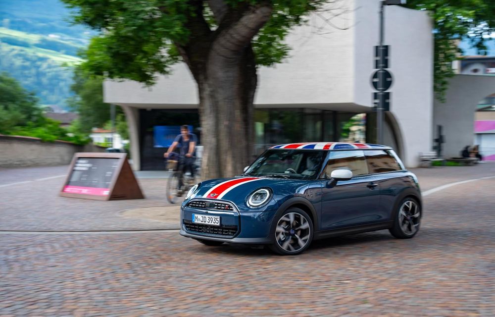 Noul Mini Cooper Oxford Edition: omagiu adus orașului unde este produs modelul - Poza 1 Noul Mini Cooper Oxford Edition: omagiu adus orașului unde este produs modelul - Poza 1