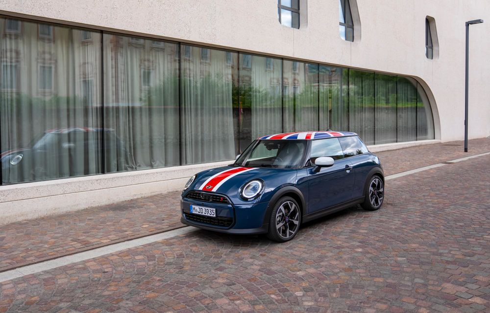 Noul Mini Cooper Oxford Edition: omagiu adus orașului unde este produs modelul - Poza 2 Noul Mini Cooper Oxford Edition: omagiu adus orașului unde este produs modelul - Poza 2