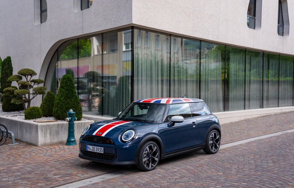 Noul Mini Cooper Oxford Edition: omagiu adus orașului unde este produs modelul - Poza 14 Noul Mini Cooper Oxford Edition: omagiu adus orașului unde este produs modelul - Poza 14