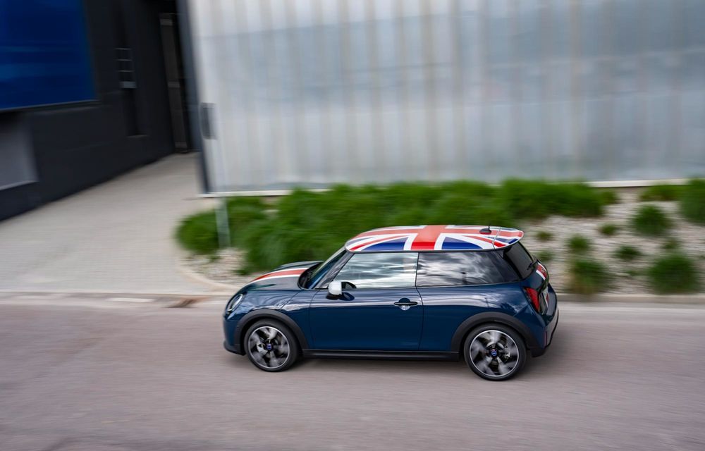 Noul Mini Cooper Oxford Edition: omagiu adus orașului unde este produs modelul - Poza 20 Noul Mini Cooper Oxford Edition: omagiu adus orașului unde este produs modelul - Poza 20