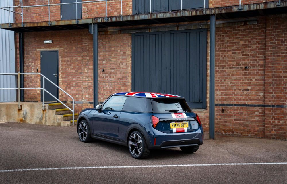Noul Mini Cooper Oxford Edition: omagiu adus orașului unde este produs modelul - Poza 36 Noul Mini Cooper Oxford Edition: omagiu adus orașului unde este produs modelul - Poza 36