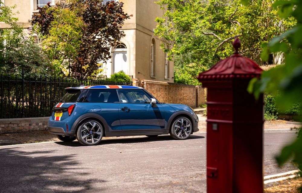 Noul Mini Cooper Oxford Edition: omagiu adus orașului unde este produs modelul - Poza 44 Noul Mini Cooper Oxford Edition: omagiu adus orașului unde este produs modelul - Poza 44