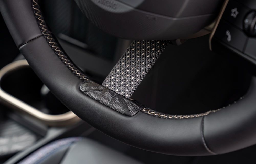 Noul Mini Cooper Oxford Edition: omagiu adus orașului unde este produs modelul - Poza 65 Noul Mini Cooper Oxford Edition: omagiu adus orașului unde este produs modelul - Poza 65