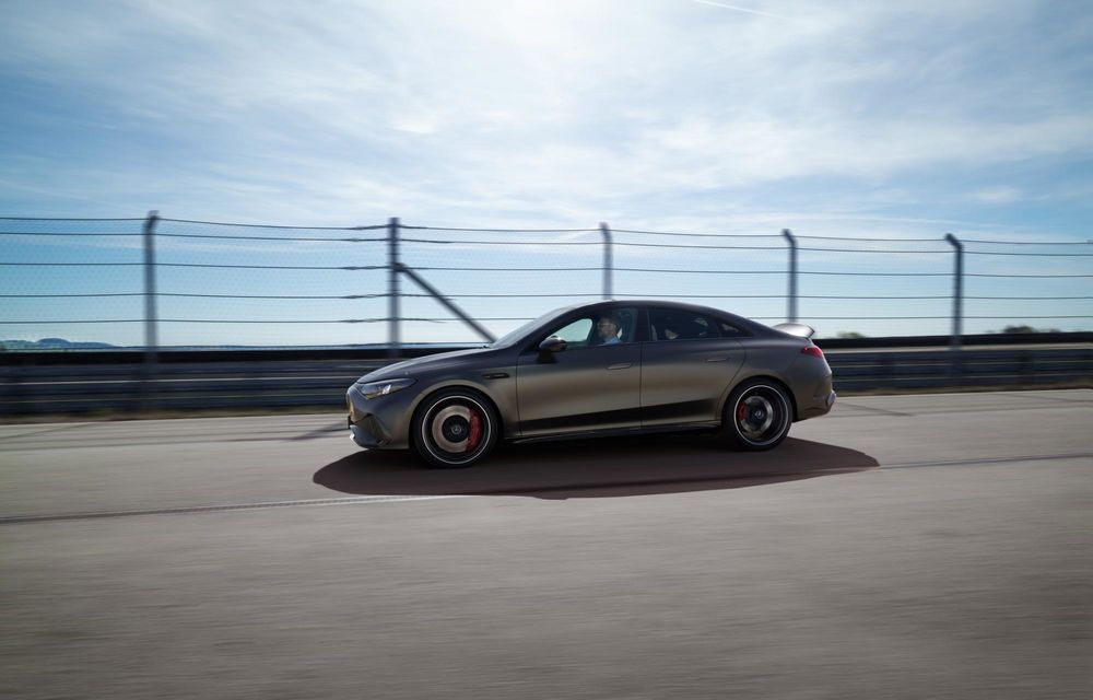 Noul Mercedes-AMG CLA 45 4Matic+: versiune de performanță cu 680 CP și motor termic simulat - Poza 5 Noul Mercedes-AMG CLA 45 4Matic+: versiune de performanță cu 680 CP și motor termic simulat - Poza 5