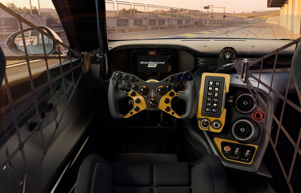 Noul Maserati Project GT4, versiune de competiție bazată pe GranTurismo - Poza 4 Noul Maserati Project GT4, versiune de competiție bazată pe GranTurismo - Poza 4