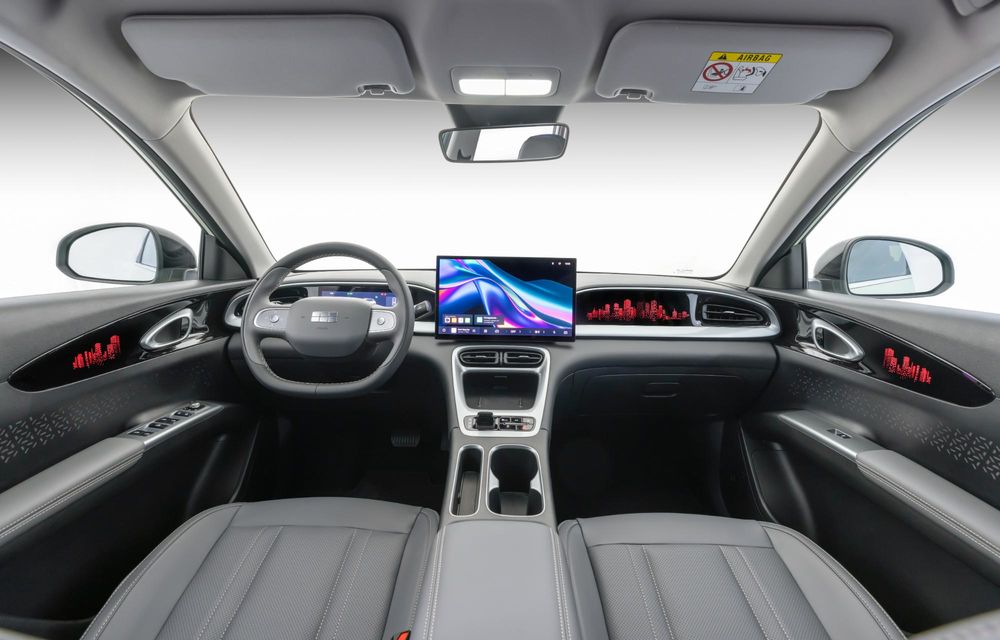 Noul Geely E2 va ajunge și în Europa: preț de pornire mai mic de 20.000 euro - Poza 5 Noul Geely E2 va ajunge și în Europa: preț de pornire mai mic de 20.000 euro - Poza 5