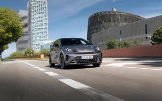 Cupra adaugă o nouă versiune în gama Raval: 135 CP și autonomie de 300 kilometri Cupra adaugă o nouă versiune în gama Raval: 135 CP și autonomie de 300 kilometri