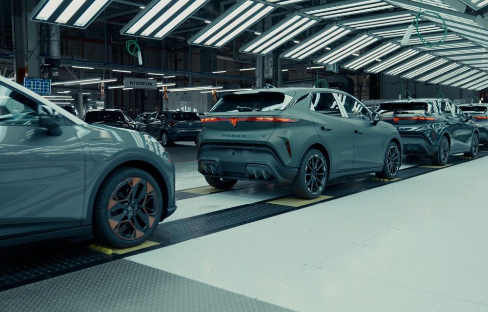 Cupra adaugă o nouă versiune în gama Raval: 135 CP și autonomie de 300 kilometri - Poza 2 Cupra adaugă o nouă versiune în gama Raval: 135 CP și autonomie de 300 kilometri - Poza 2