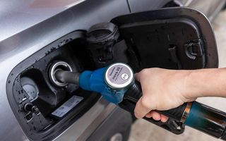 BMW și Toyota, proiect pilot pentru testarea mașinilor alimentate cu combustibil regenerabil BMW și Toyota, proiect pilot pentru testarea mașinilor alimentate cu combustibil regenerabil
