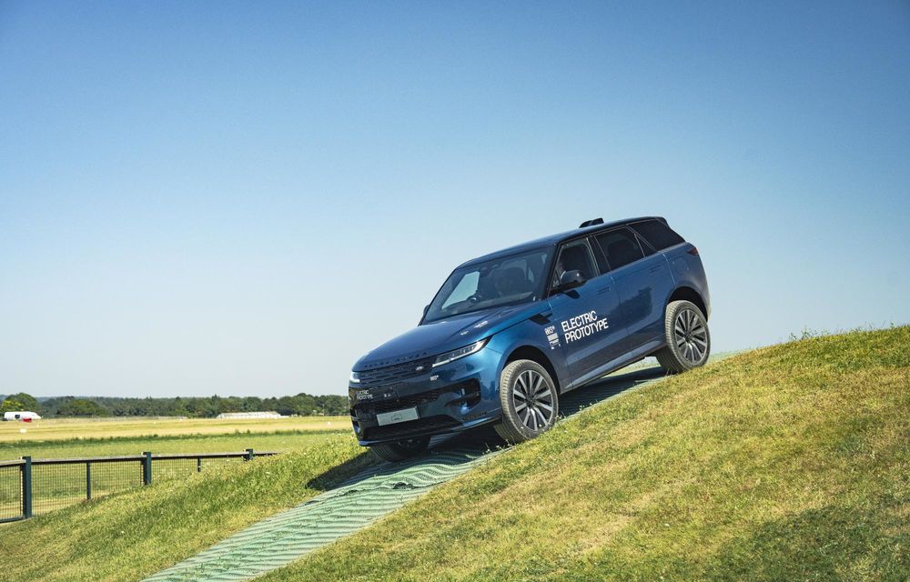 Primele imagini cu noul Range Rover Sport Electric - Poza 13