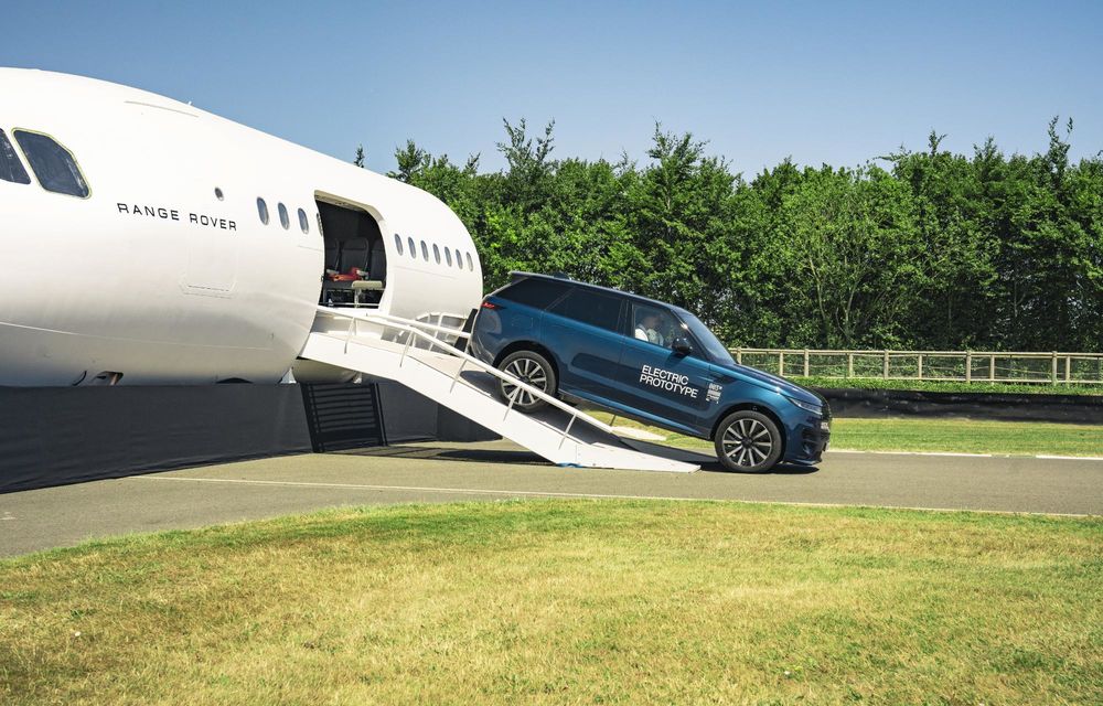 Primele imagini cu noul Range Rover Sport Electric - Poza 21
