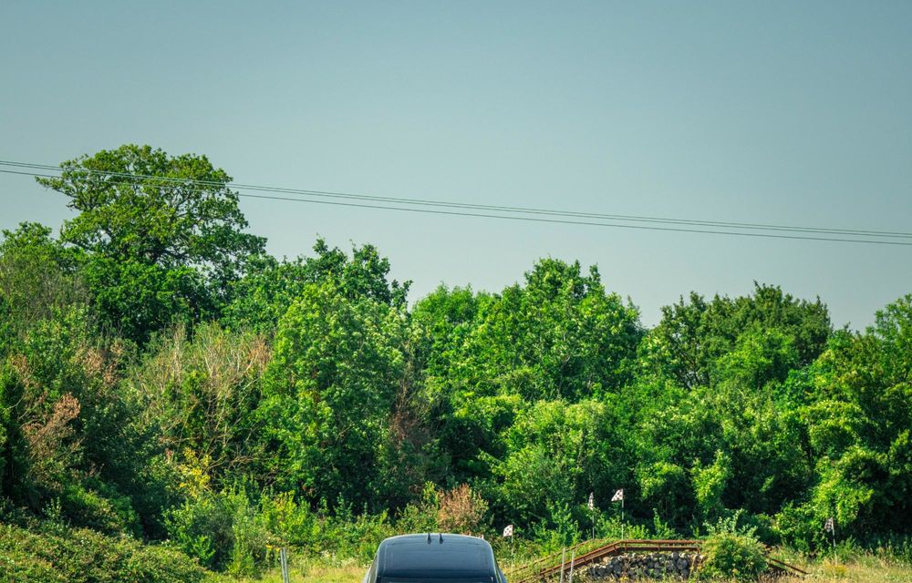 Primele imagini cu noul Range Rover Sport Electric - Poza 25