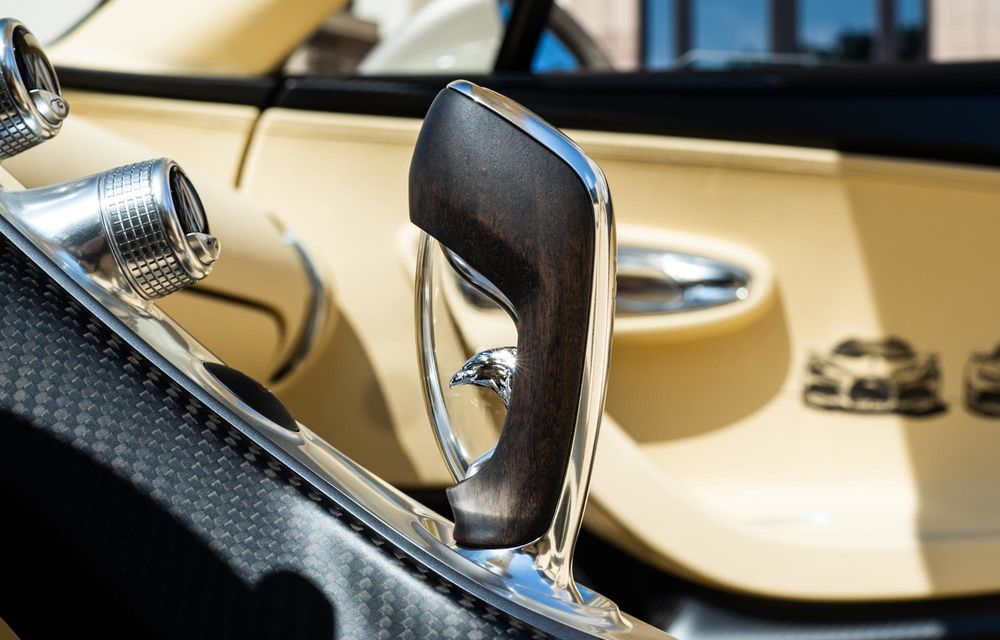 Sfârșit de epocă: Bugatti a produs ultimul său model cu motor W16 - Poza 9 Sfârșit de epocă: Bugatti a produs ultimul său model cu motor W16 - Poza 9
