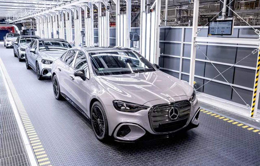 Mercedes-Benz investește 1 miliard de euro în fabrica din Ungaria și dublează capacitatea de producție - Poza 2 Mercedes-Benz investește 1 miliard de euro în fabrica din Ungaria și dublează capacitatea de producție - Poza 2