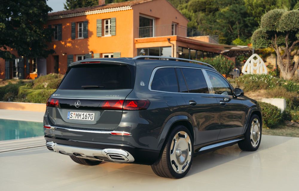 Noul Mercedes-Maybach GLS, versiune nouă de lux a SUV-ului - Poza 9 Noul Mercedes-Maybach GLS, versiune nouă de lux a SUV-ului - Poza 9