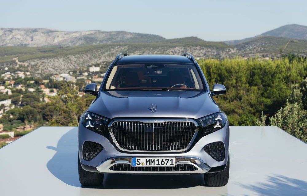 Noul Mercedes-Maybach GLS, versiune nouă de lux a SUV-ului - Poza 21 Noul Mercedes-Maybach GLS, versiune nouă de lux a SUV-ului - Poza 21