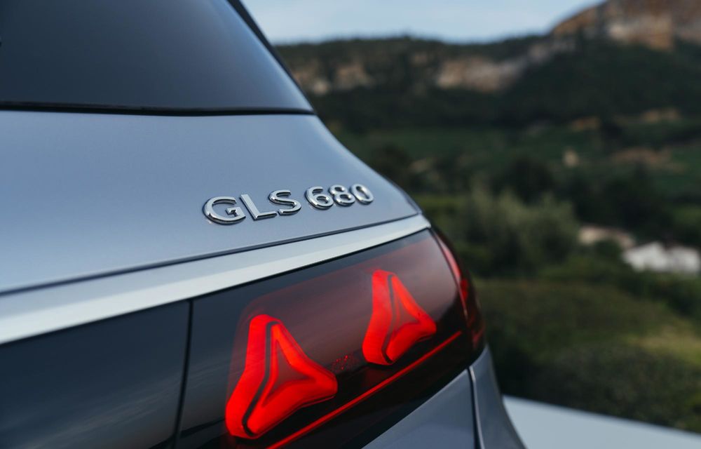 Noul Mercedes-Maybach GLS, versiune nouă de lux a SUV-ului - Poza 26 Noul Mercedes-Maybach GLS, versiune nouă de lux a SUV-ului - Poza 26