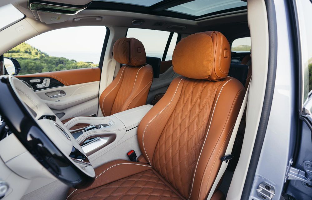 Noul Mercedes-Maybach GLS, versiune nouă de lux a SUV-ului - Poza 27 Noul Mercedes-Maybach GLS, versiune nouă de lux a SUV-ului - Poza 27
