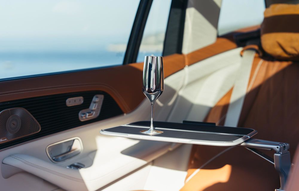 Noul Mercedes-Maybach GLS, versiune nouă de lux a SUV-ului - Poza 30 Noul Mercedes-Maybach GLS, versiune nouă de lux a SUV-ului - Poza 30