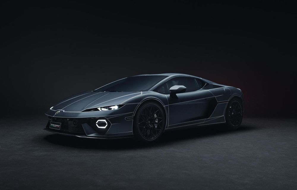 Lamborghini Temerario Ad Personam: exemplare cu vopsea inspirată de primele schițe - Poza 1 Lamborghini Temerario Ad Personam: exemplare cu vopsea inspirată de primele schițe - Poza 1