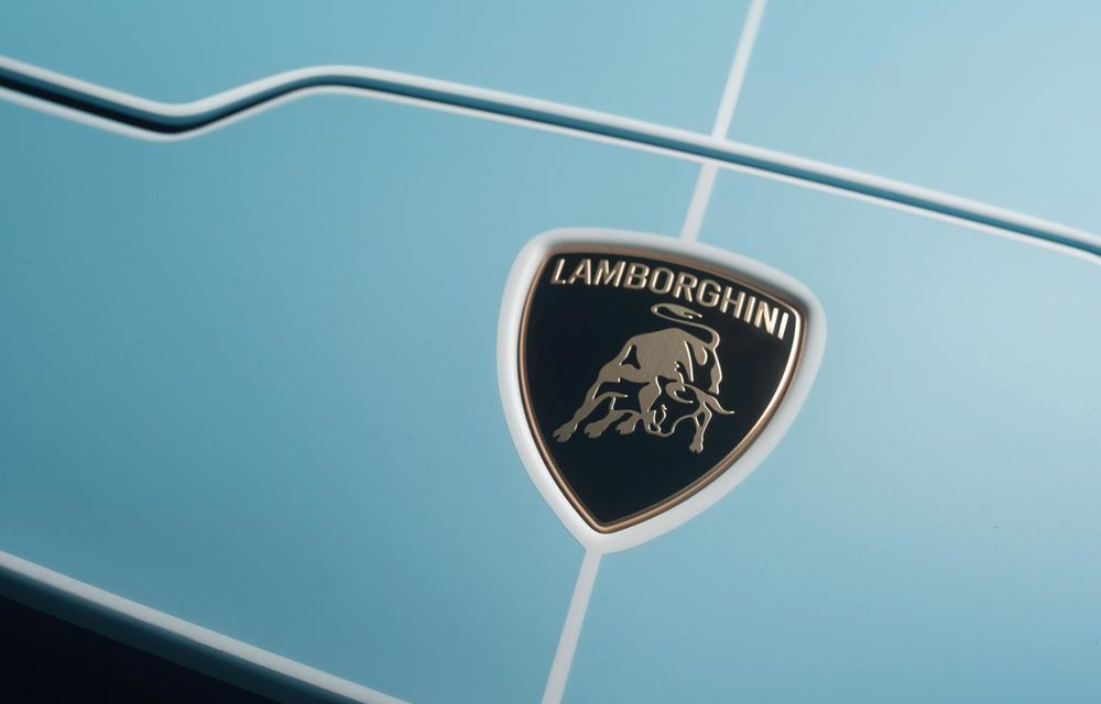 Lamborghini Temerario Ad Personam: exemplare cu vopsea inspirată de primele schițe - Poza 4 Lamborghini Temerario Ad Personam: exemplare cu vopsea inspirată de primele schițe - Poza 4
