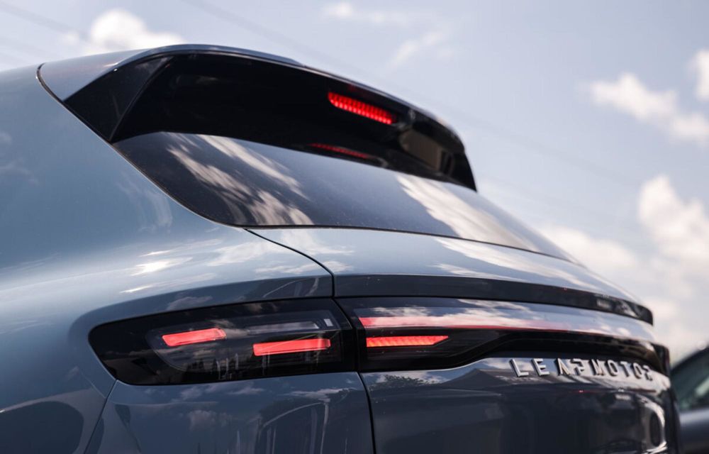 Noul Leapmotor B10 Hybrid EV, lansat oficial în România: prețuri de la 25.990 euro, prin Programul Rabla - Poza 4 Noul Leapmotor B10 Hybrid EV, lansat oficial în România: prețuri de la 25.990 euro, prin Programul Rabla - Poza 4