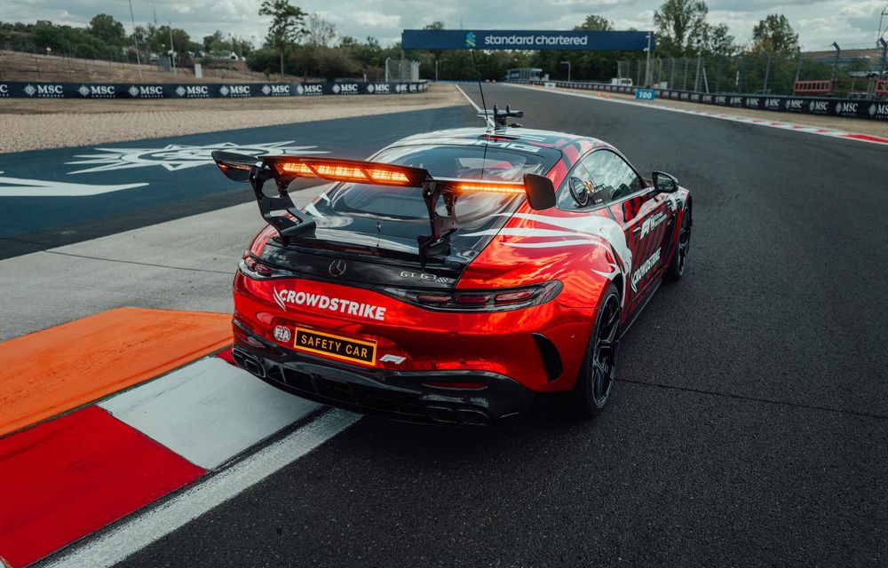 Formula 1 are un Safety Car nou: Mercedes-AMG GT 63 Pro 4Matic+ - Poza 3 Formula 1 are un Safety Car nou: Mercedes-AMG GT 63 Pro 4Matic+ - Poza 3