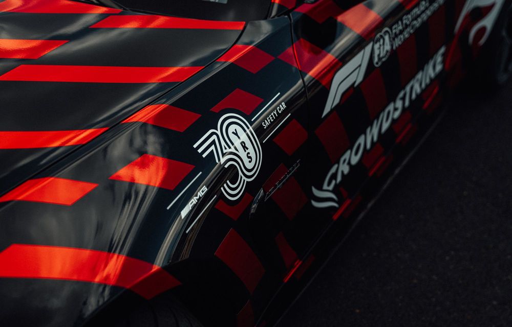 Formula 1 are un Safety Car nou: Mercedes-AMG GT 63 Pro 4Matic+ - Poza 13 Formula 1 are un Safety Car nou: Mercedes-AMG GT 63 Pro 4Matic+ - Poza 13
