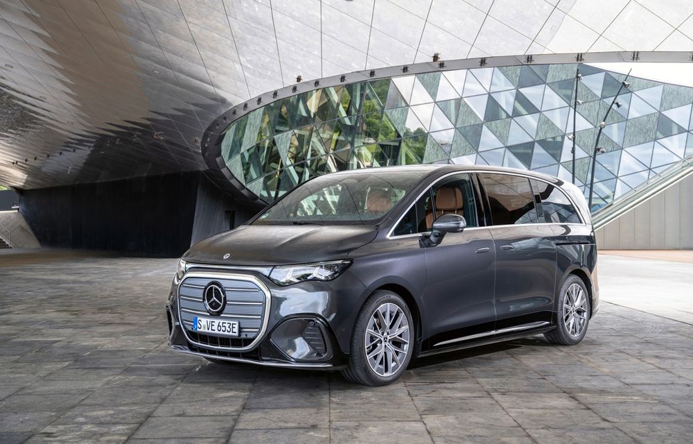 Mercedes-Benz extinde gama de echipări pentru VLE - Poza 1