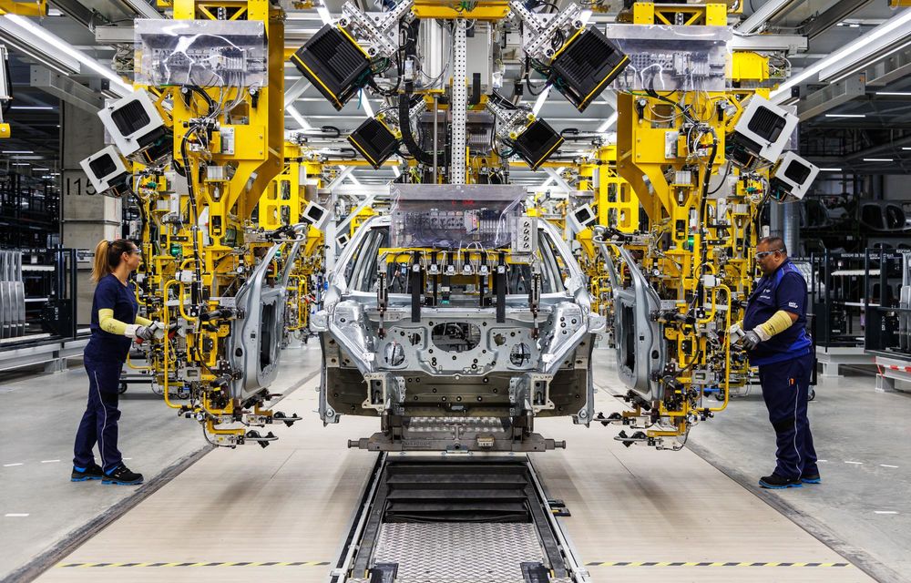 BMW: 50.000 de exemplare iX3 produse în Ungaria - Poza 3
