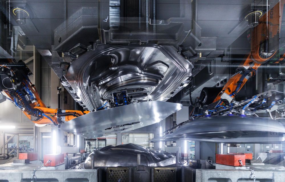 BMW: 50.000 de exemplare iX3 produse în Ungaria - Poza 5