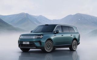 Noul Xiaomi Skynomad, un SUV electric premium cu autonomie extinsă Noul Xiaomi Skynomad, un SUV electric premium cu autonomie extinsă