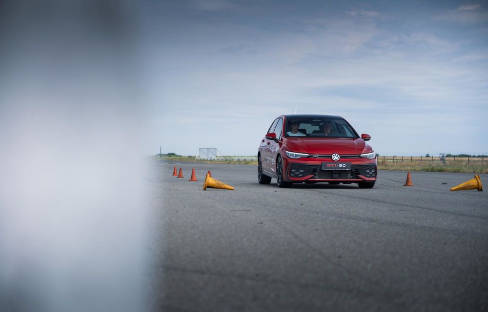 REPORTAJ: 50 de ani de GTI: experiență pe circuit cu cel mai puternic Golf GTI construit vreodată - Poza 17
