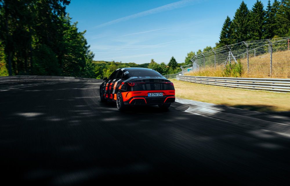 Mercedes-AMG CLA 45, record pe Nurburgring. Este cea mai rapidă berlină - Poza 9