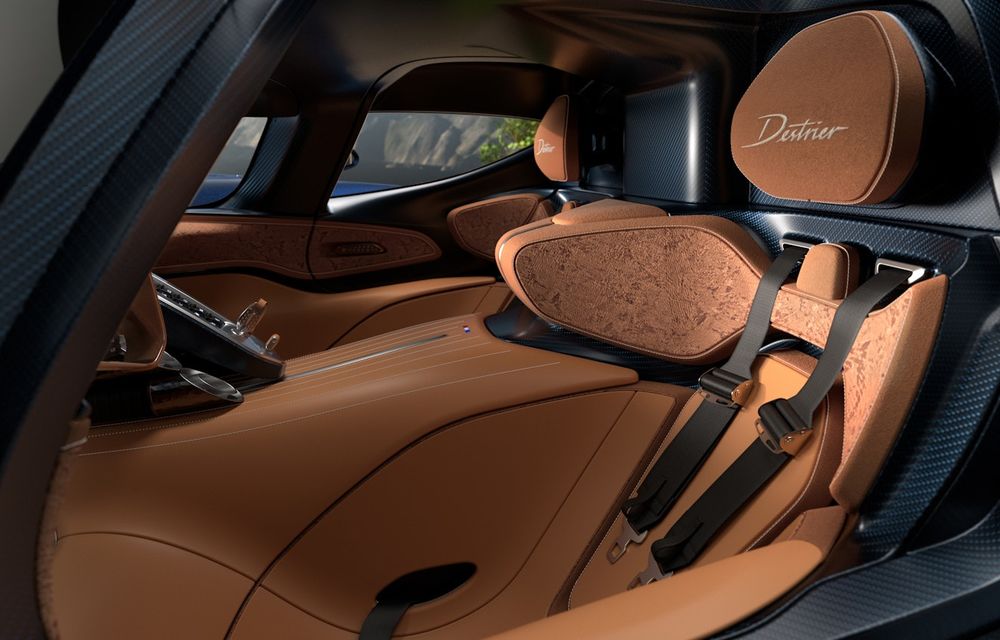 Noul Bugatti Destrier: exemplar unicat cu motor W16 și 1.600 CP - Poza 10 Noul Bugatti Destrier: exemplar unicat cu motor W16 și 1.600 CP - Poza 10