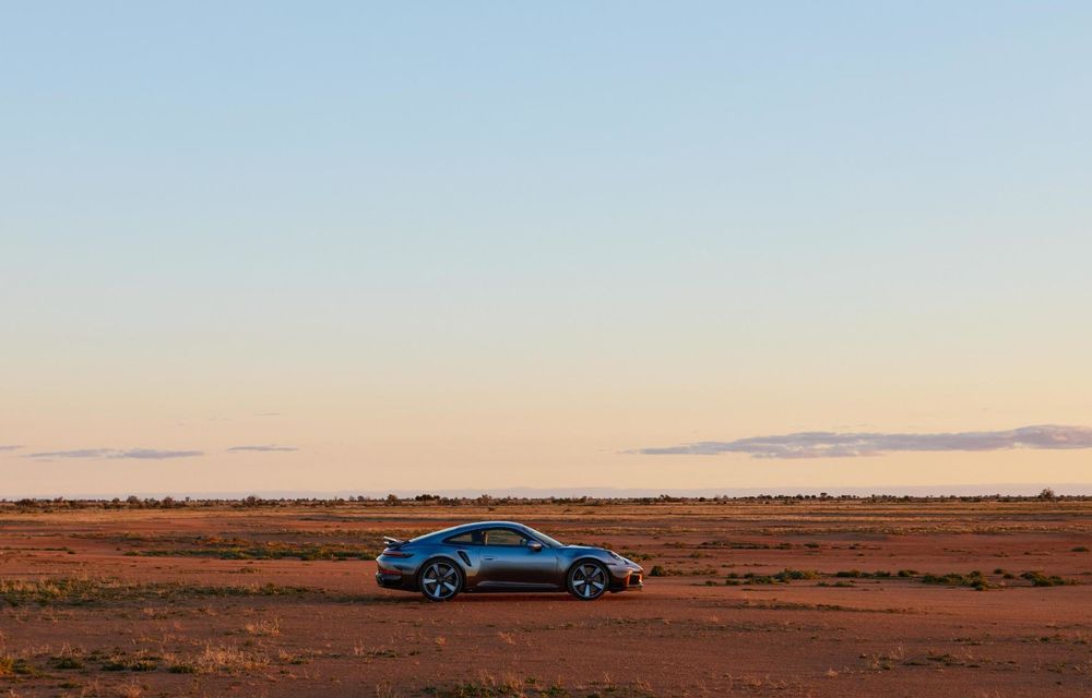Porsche 911 Turbo S Land Down Under: 75 de ani de prezență în Australia - Poza 3 Porsche 911 Turbo S Land Down Under: 75 de ani de prezență în Australia - Poza 3