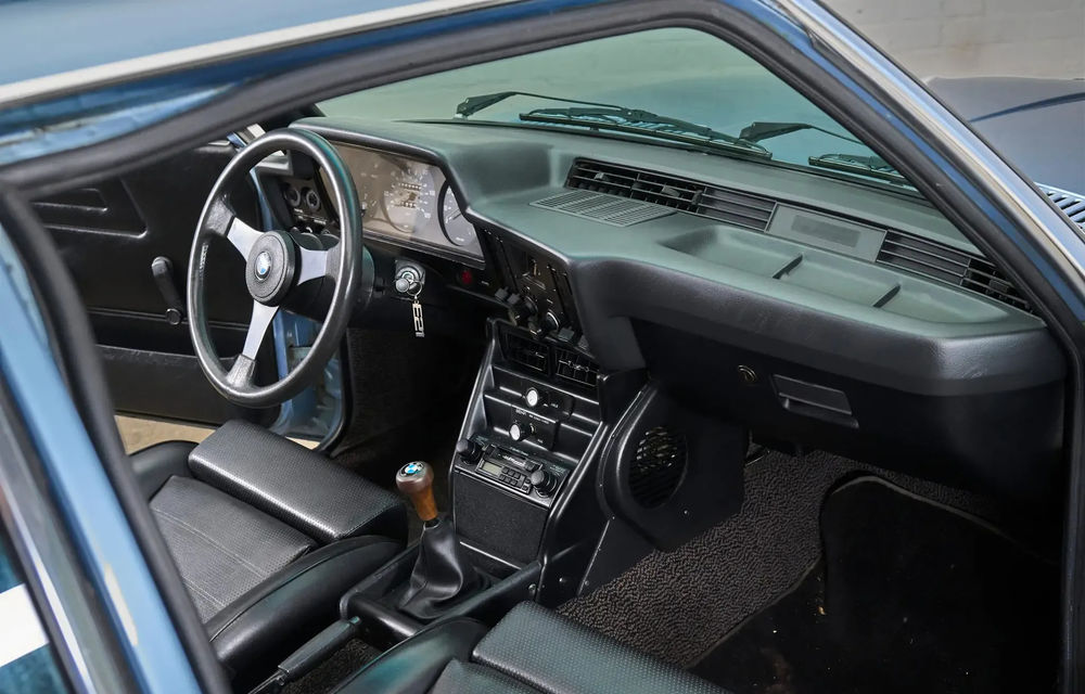 Nu se mai fac ca pe vremuri. Un BMW Seria 3 din '77 cu 14.500 km la bord a fost scos la vânzare - Poza 6 Nu se mai fac ca pe vremuri. Un BMW Seria 3 din '77 cu 14.500 km la bord a fost scos la vânzare - Poza 6