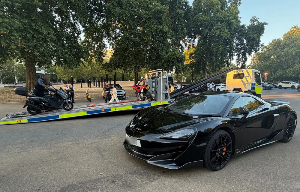 Legea-i lege. Poliția londoneză a confiscat mașini în valoare de 9.3 milioane de euro în urma unei acțiuni - Poza 4 Legea-i lege. Poliția londoneză a confiscat mașini în valoare de 9.3 milioane de euro în urma unei acțiuni - Poza 4