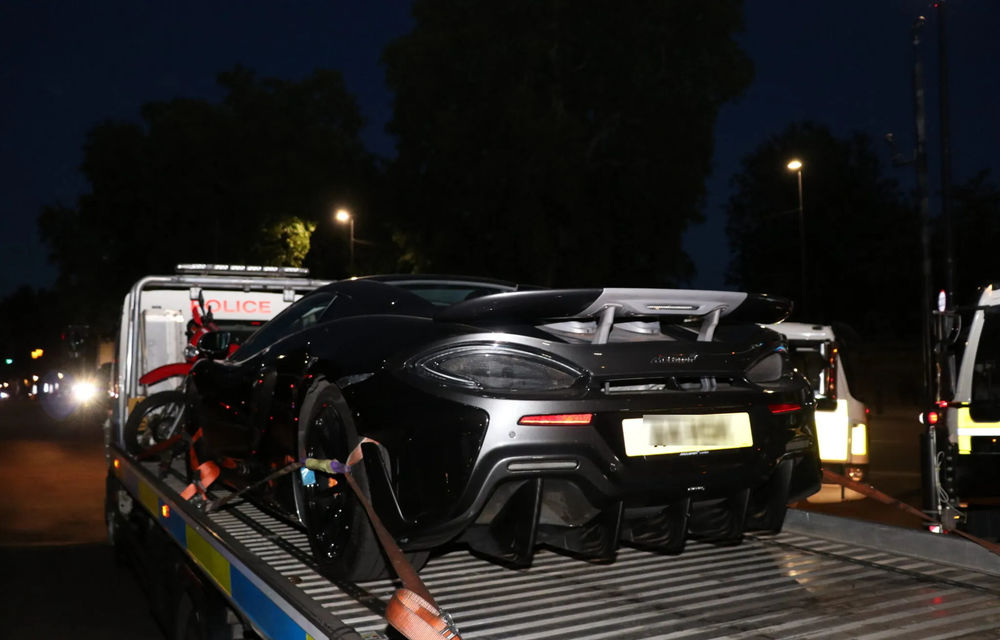 Legea-i lege. Poliția londoneză a confiscat mașini în valoare de 9.3 milioane de euro în urma unei acțiuni - Poza 7 Legea-i lege. Poliția londoneză a confiscat mașini în valoare de 9.3 milioane de euro în urma unei acțiuni - Poza 7