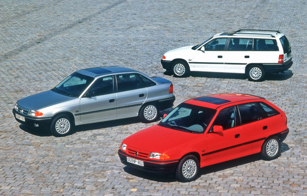 Opel marchează 35 de ani de la debutul primei generații Astra. Cel mai vândut Opel din istorie - Poza 1 Opel marchează 35 de ani de la debutul primei generații Astra. Cel mai vândut Opel din istorie - Poza 1