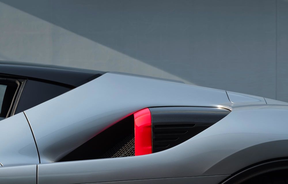 Noul Ferrari CZ26: exemplar unicat bazat pe SF90 Stradale - Poza 7 Noul Ferrari CZ26: exemplar unicat bazat pe SF90 Stradale - Poza 7