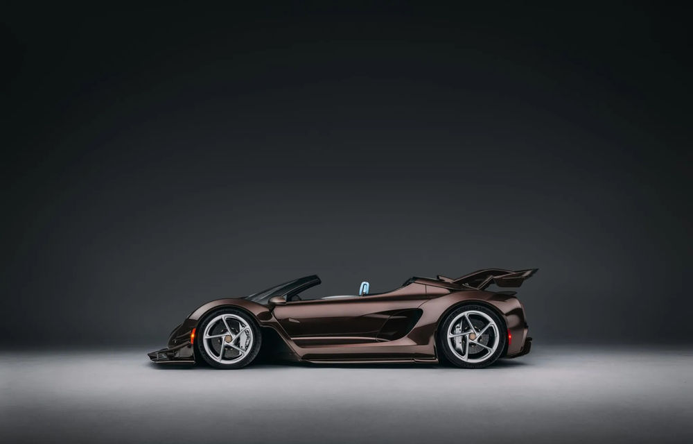 Czinger prezintă noul 21C Spyder: 30 de exemplare, preț de 2.4 milioane de euro - Poza 5 Czinger prezintă noul 21C Spyder: 30 de exemplare, preț de 2.4 milioane de euro - Poza 5