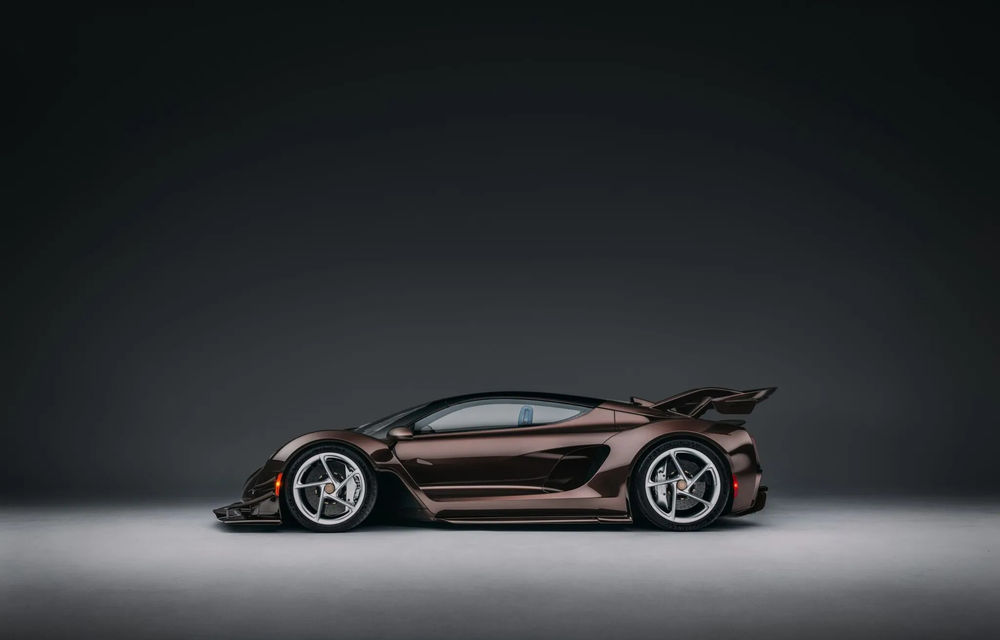 Czinger prezintă noul 21C Spyder: 30 de exemplare, preț de 2.4 milioane de euro - Poza 6 Czinger prezintă noul 21C Spyder: 30 de exemplare, preț de 2.4 milioane de euro - Poza 6